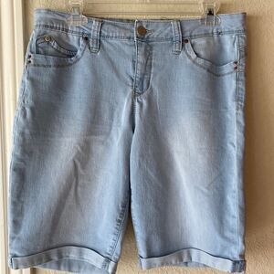 Royalty For Me WannaBettaButt Light Blue Cuffed Shorts Size 12
